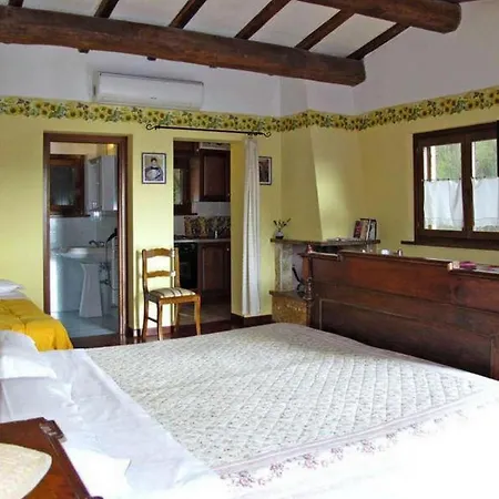 Podere Caldaruccio La Pineta - Penzion Ramazzano - Le Pulci