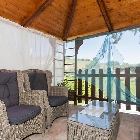 Gæstehus Podere Caldaruccio La Pineta - 4*